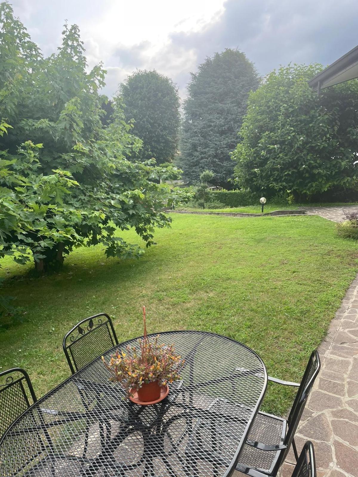 B&B Marilena Guanzate 외부 사진